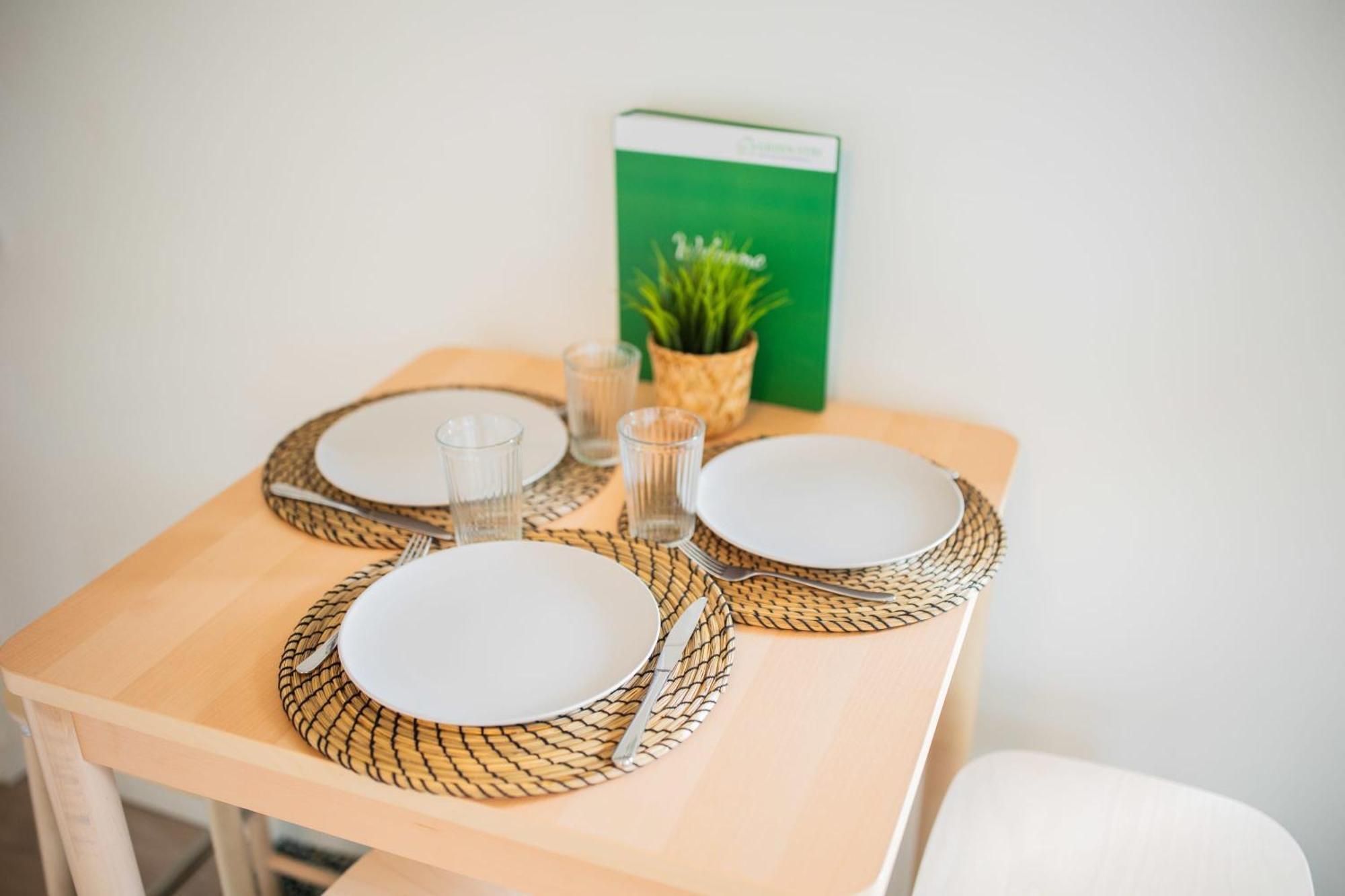 Amazing 50m2 Two-bedroom - Ts307a